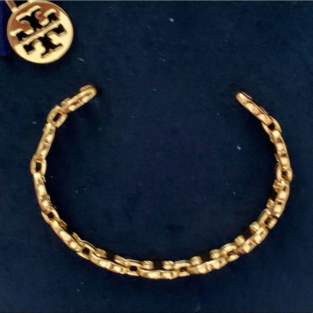 🔥🔥Tory Burch Authentic BRACELET At Awesome Prices To Buy Now & Save